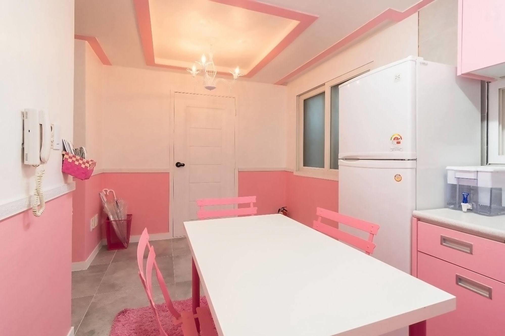 סיאול Nanu Guesthouse Pink - Female Only מראה חיצוני תמונה