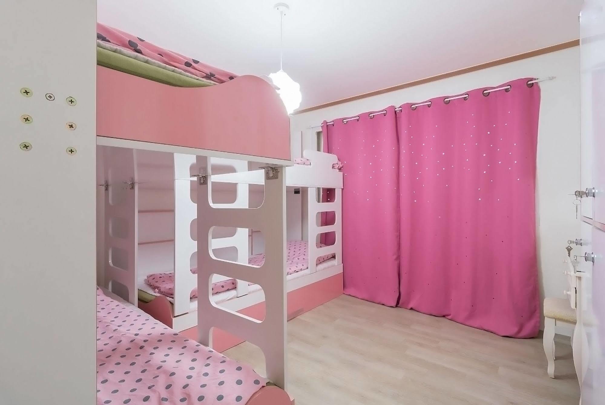 סיאול Nanu Guesthouse Pink - Female Only מראה חיצוני תמונה