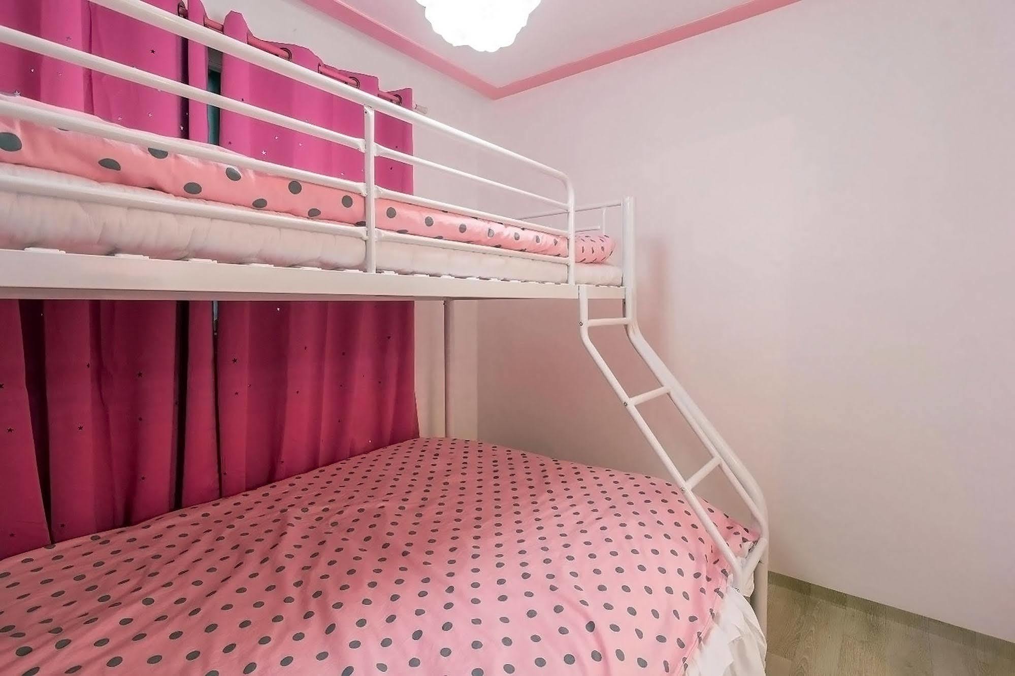 סיאול Nanu Guesthouse Pink - Female Only מראה חיצוני תמונה